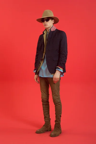 Look 13